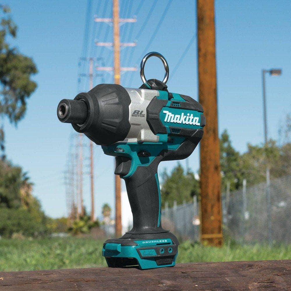 Makita 18V LXT Lithium-Ion Brushless Cordless High Torque 7/16 in. Hex Impact Wrench (Tool-Only) XWT09Z Makita 18V LXT Lithium-Ion Brushless Cordless High Torque 7/16 in. Hex Impact Wrench (Tool-Only) XWT09Z
