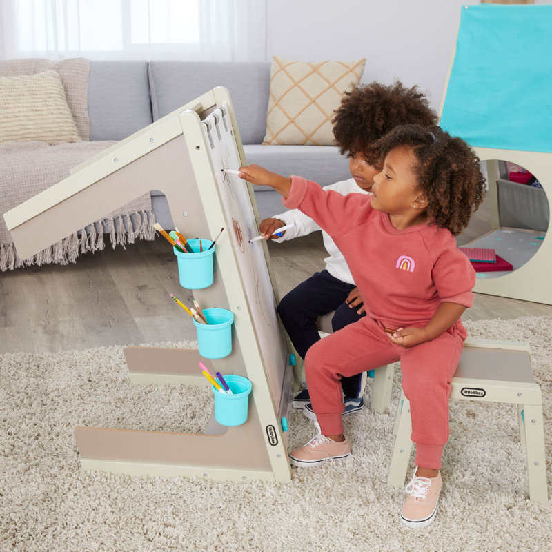 Little Tikes 2-in-1 Easel and Table 2-in-1 Easel and Table