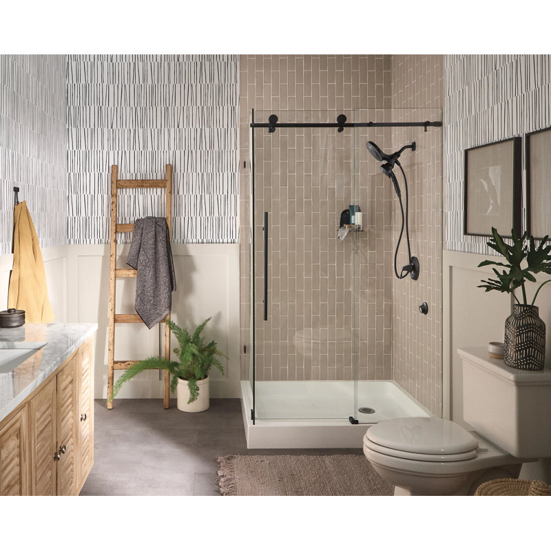 Moen 26010BL Moen Engage Magnetix Six-Function Showerhead With Handheld Combo Moen Engage Magnetix Six-Function Showerhead With Handheld Combo