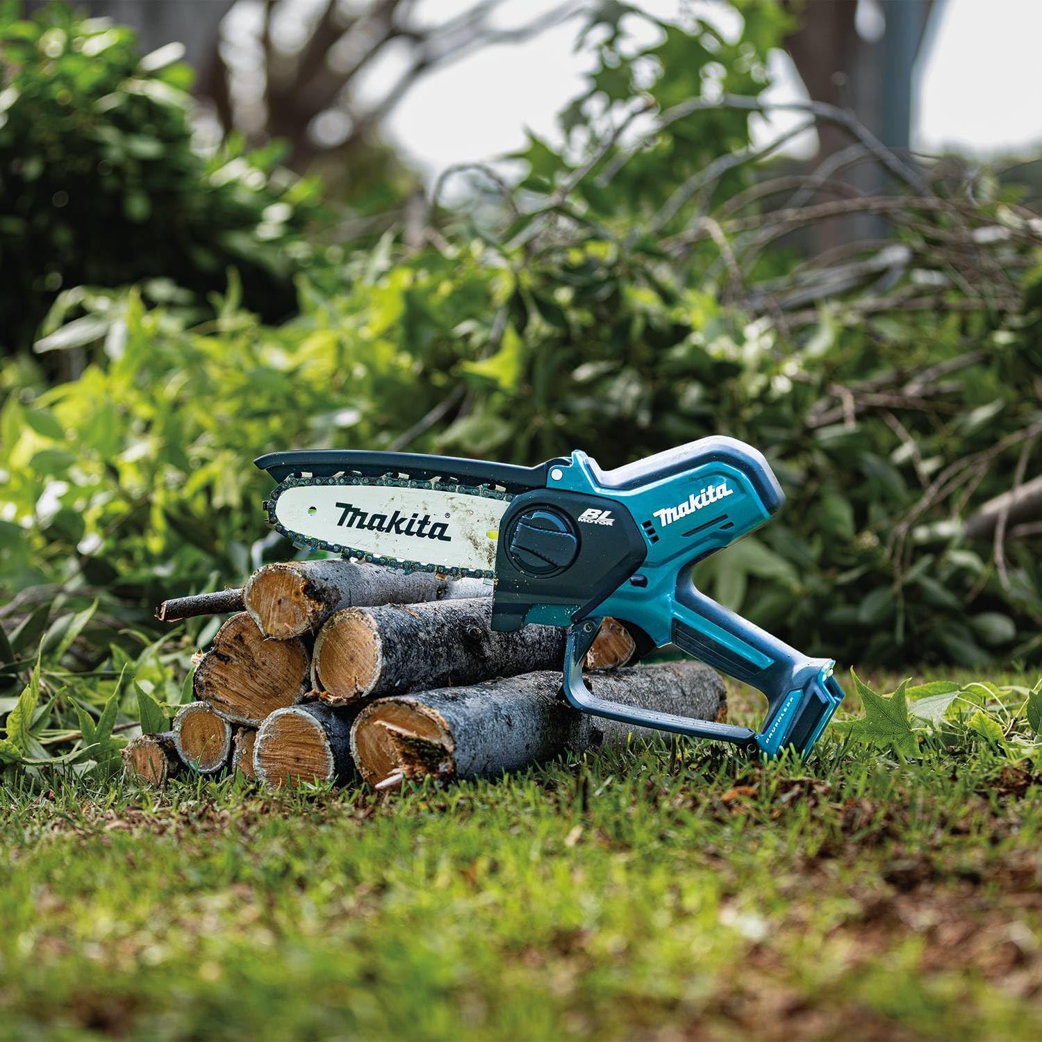 Makita XCU14Z 18V LXT Lithium-Ion Brushless Cordless 6" Pruning Saw, Tool Only Makita XCU14Z 18V LXT Lithium-Ion Brushless Cordless 6" Pruning Saw, Tool Only - Image 9