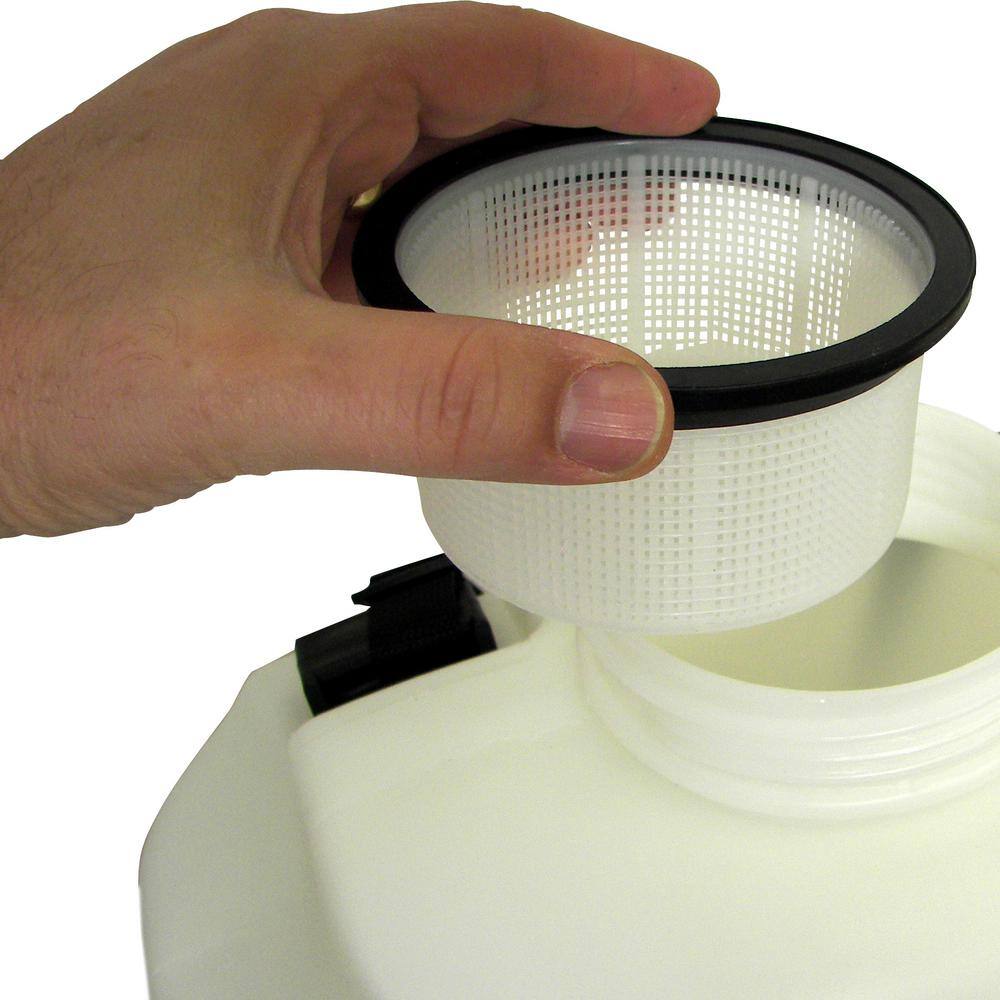 Chapin 4 Gal. Rechargeable 24V Lithium-Ion Battery Powered Backpack Sprayer Chapin 4 Gal. Rechargeable 24V Lithium-Ion Battery Powered Backpack Sprayer - Image 6