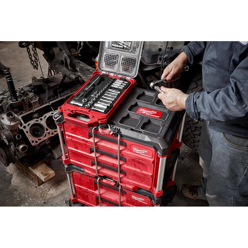 Milwaukee 3/8 in. Drive Metric Ratchet and Socket Mechanics Tool Set with PACKOUT Case & Impact Socket Set (40-Piece) Milwaukee 3/8 in. Drive Metric Ratchet and Socket Mechanics Tool Set with PACKOUT Case & Impact Socket Set (40-Piece) - Image 4