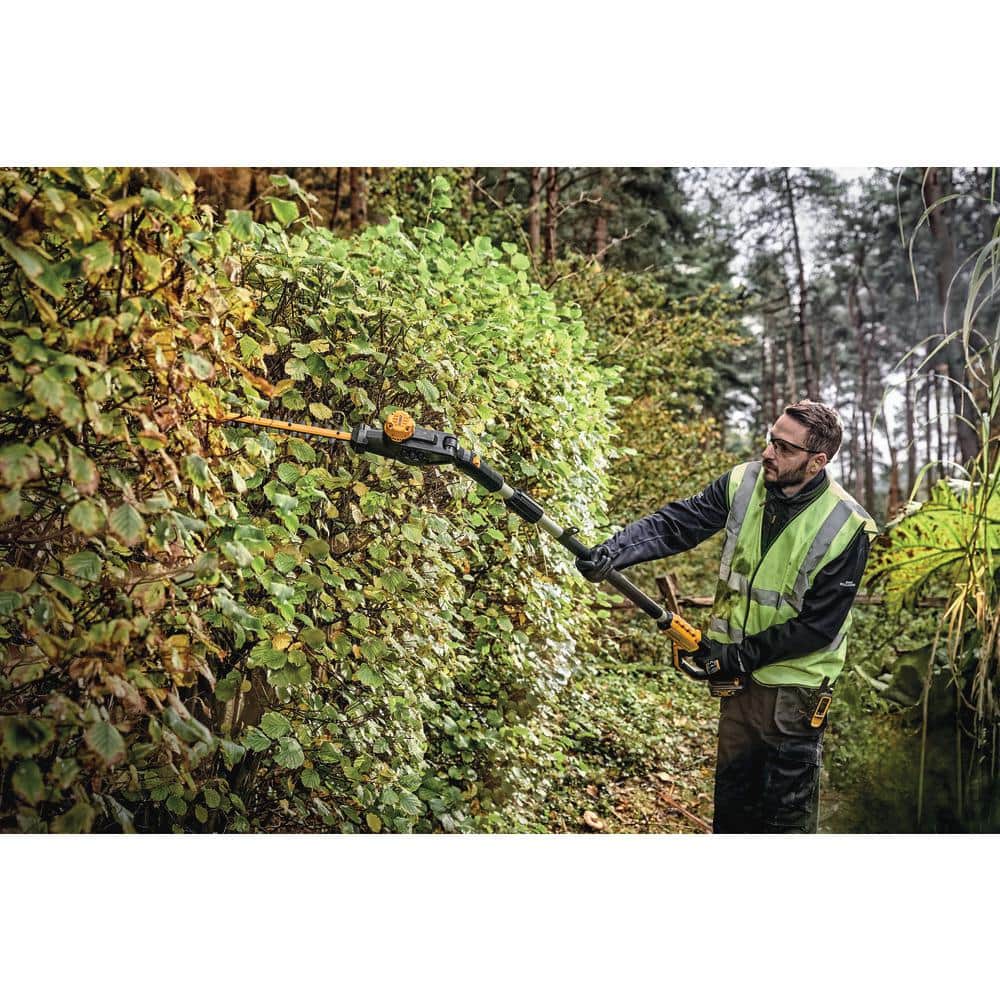 DEWALT 20V MAX 22 in. Cordless Battery Powered Pole Hedge Trimmer Kit with (1) 4 Ah Battery & Charger DCPH820M1