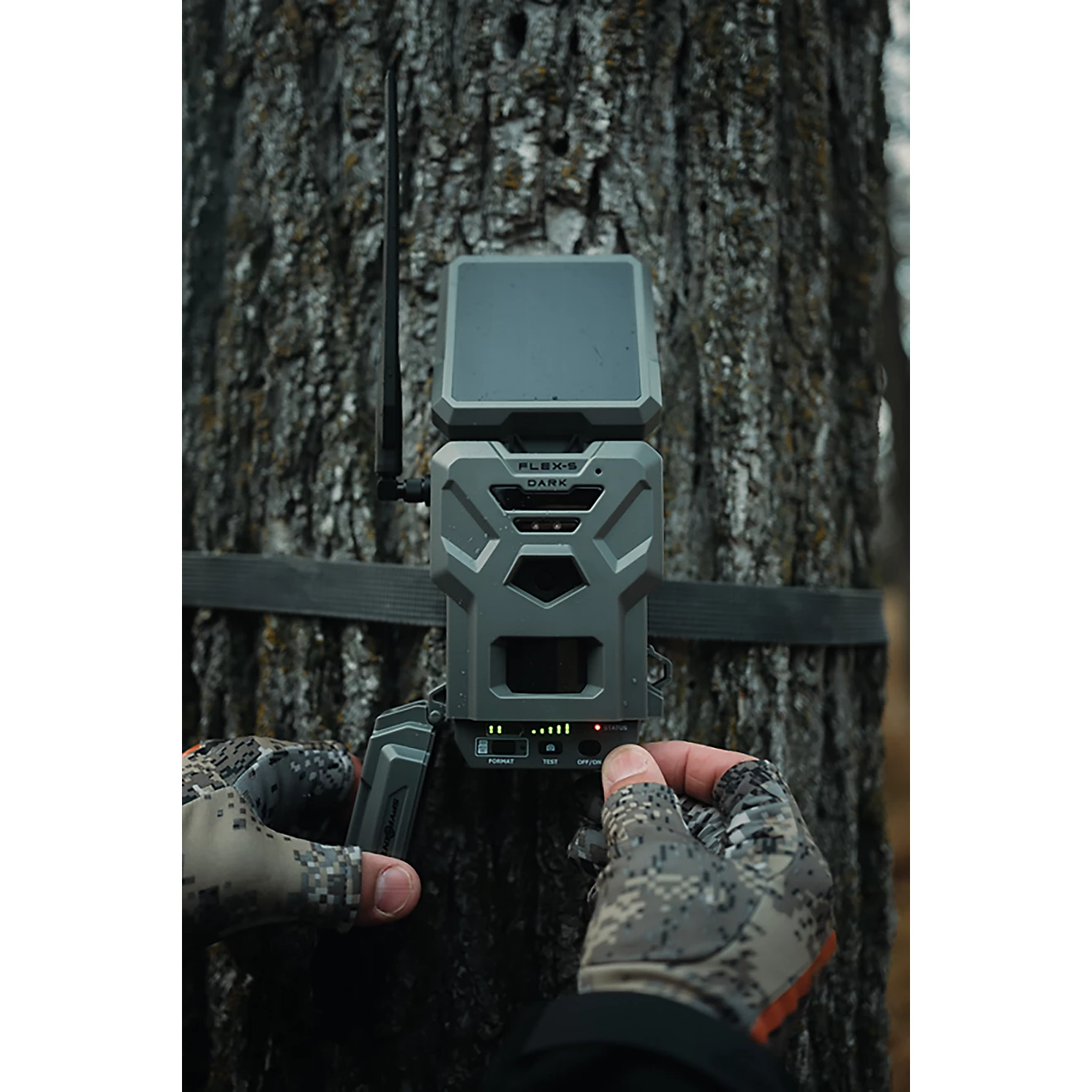 SpyPoint Flex S Dark Solar 40 MP Cellular Trail Camera SpyPoint Flex S Dark Solar 40 MP Cellular Trail Camera - Image 7