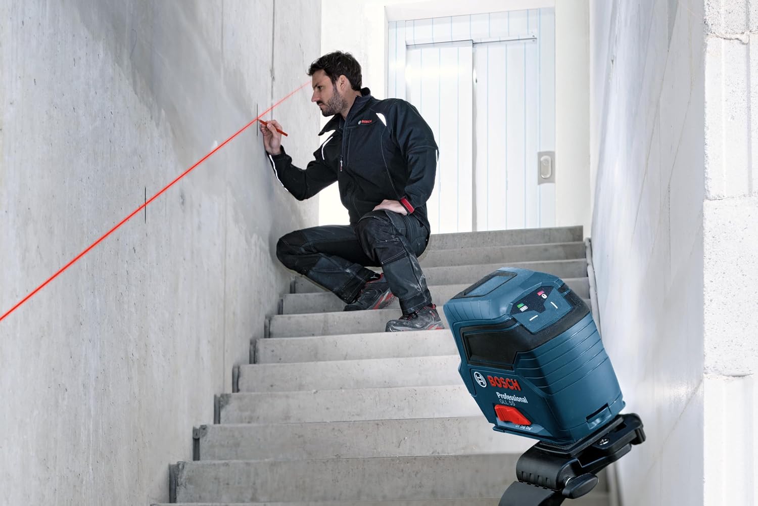 Bosch GLL 55 Cross-Line Laser, 50 ft, +/-1/8 in at 33 ft Accuracy, 2-Line Bosch GLL 55 Cross-Line Laser, 50 ft, +/-1/8 in at 33 ft Accuracy, 2-Line - Image 5