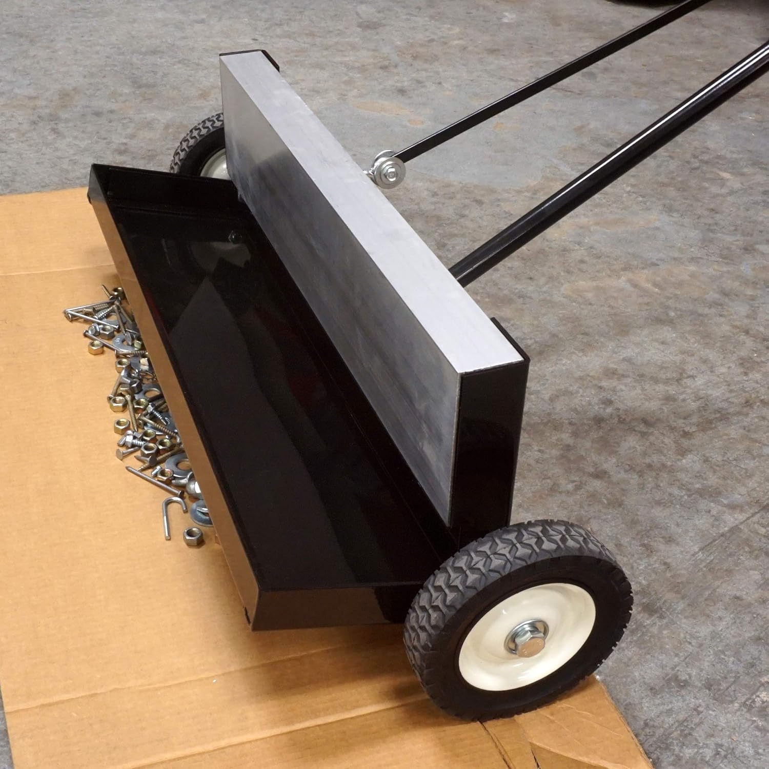 Master Magnetics Heavy Duty Magnetic Sweeper - Heavy Duty Push-Type with Release, 24" Sweeping Width, MFSM24RX Master Magnetics Heavy Duty Magnetic Sweeper - Heavy Duty Push-Type with Release, 24" Sweeping Width, MFSM24RX - Image 3