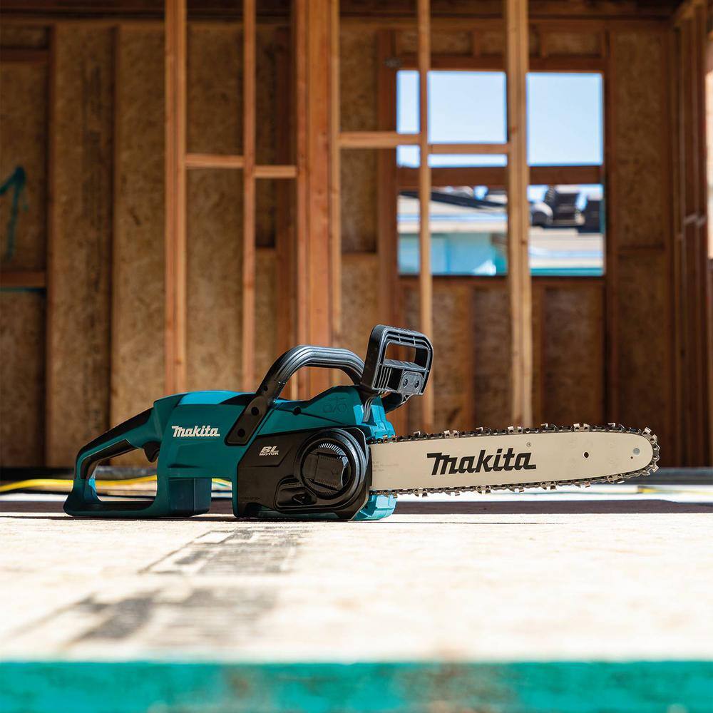 Makita LXT 14 in. 18V Lithium-Ion Brushless Battery Electric Chainsaw Makita LXT 14 in. 18V Lithium-Ion Brushless Battery Electric Chainsaw - Image 3