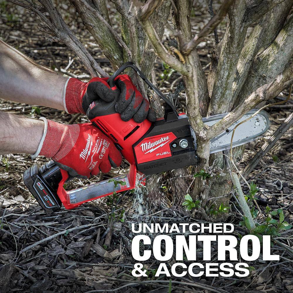Milwaukee M12 FUEL 6 in. 12V Lithium-Ion Brushless Electric Cordless Pole Saw Pruning Saw HATCHET with M12 6.0 Ah Battery Milwaukee M12 FUEL 6 in. 12V Lithium-Ion Brushless Electric Cordless Pole Saw Pruning Saw HATCHET with M12 6.0 Ah Battery - Image 9