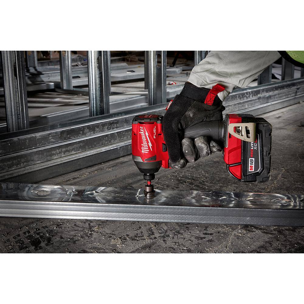 Milwaukee SHOCKWAVE Impact Duty Titanium Step Bit Kit (3-Piece) Milwaukee SHOCKWAVE Impact Duty Titanium Step Bit Kit (3-Piece) - Image 4