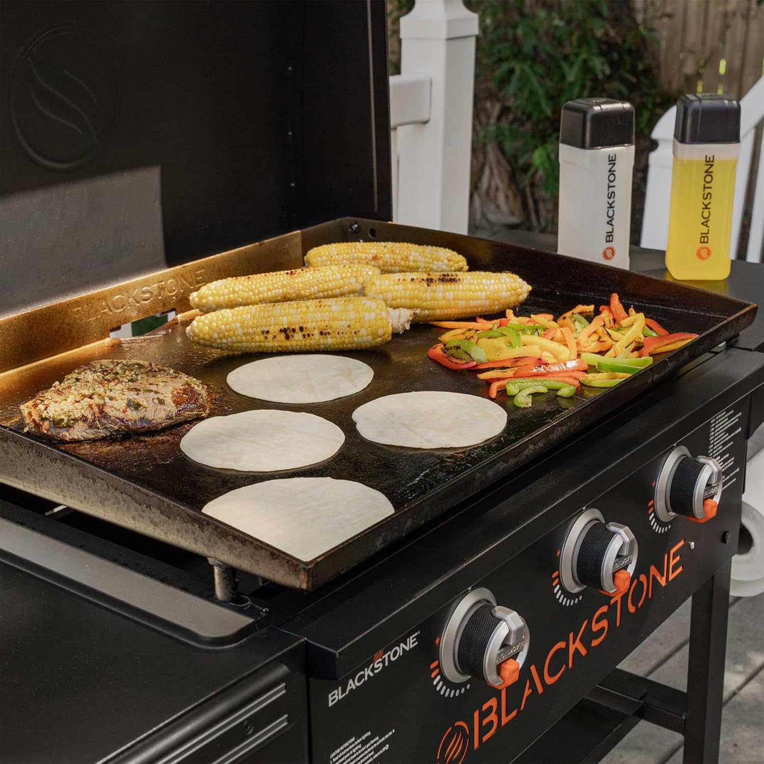Blackstone 28 Inch Griddle 2080 Original 3-Burner XL Griddle with Hood and Side Shelves Outdoor Flat Top Grill 28 Inch Blackstone Griddle 2080 Original 3-Burner XL Griddle with Hood and Side Shelves Outdoor Flat Top Grill