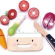 Tender Leaf Toys - Mini Chef Chopping Board - 16 Pcs Wooden Cutting Vegetable Toys with Knife - Age 3+