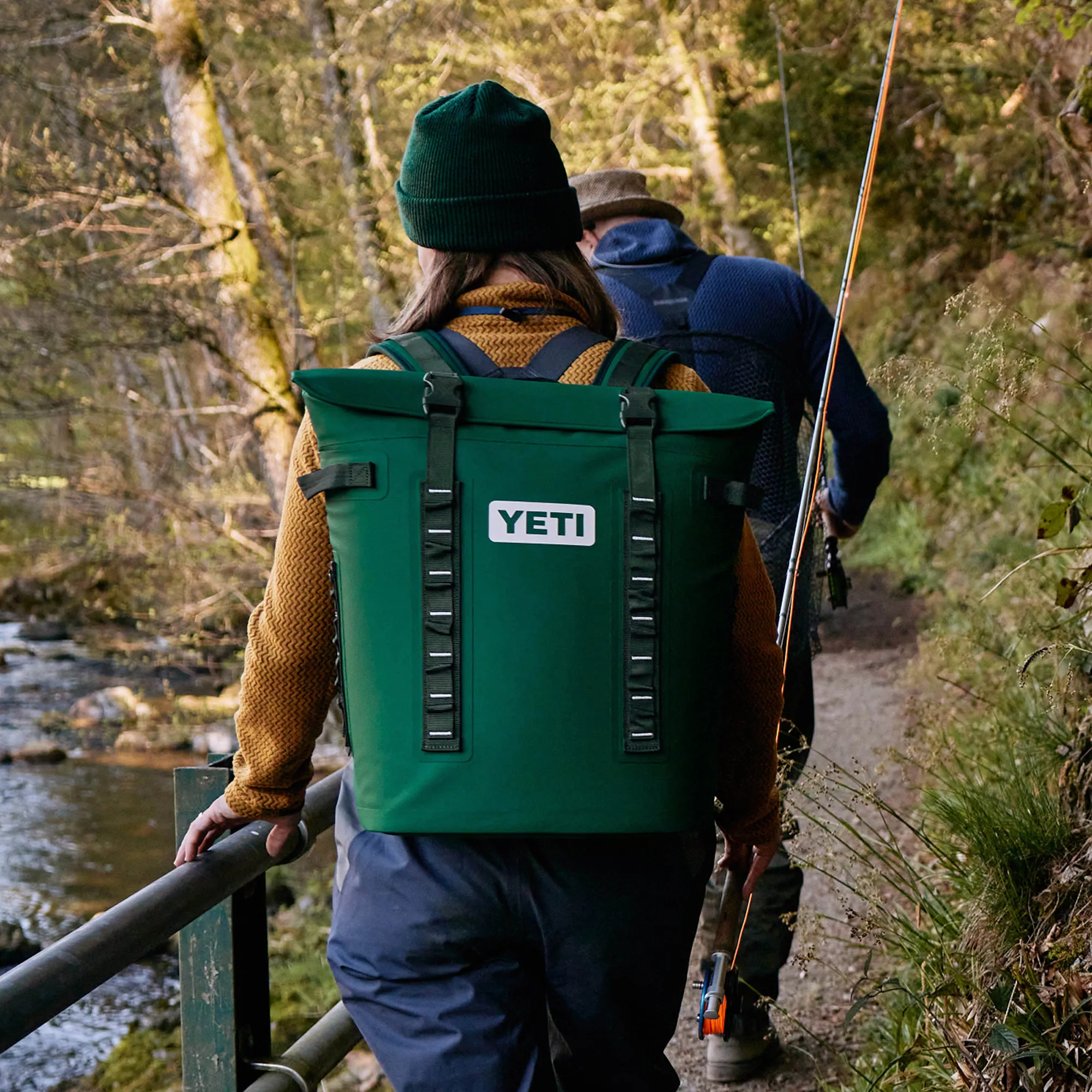 YETI Roadie 15 Hard Cooler - Black Forest Green - Image 9
