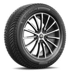 Michelin CrossClimate2 All-Season 275/45R20/XL 110V Tire