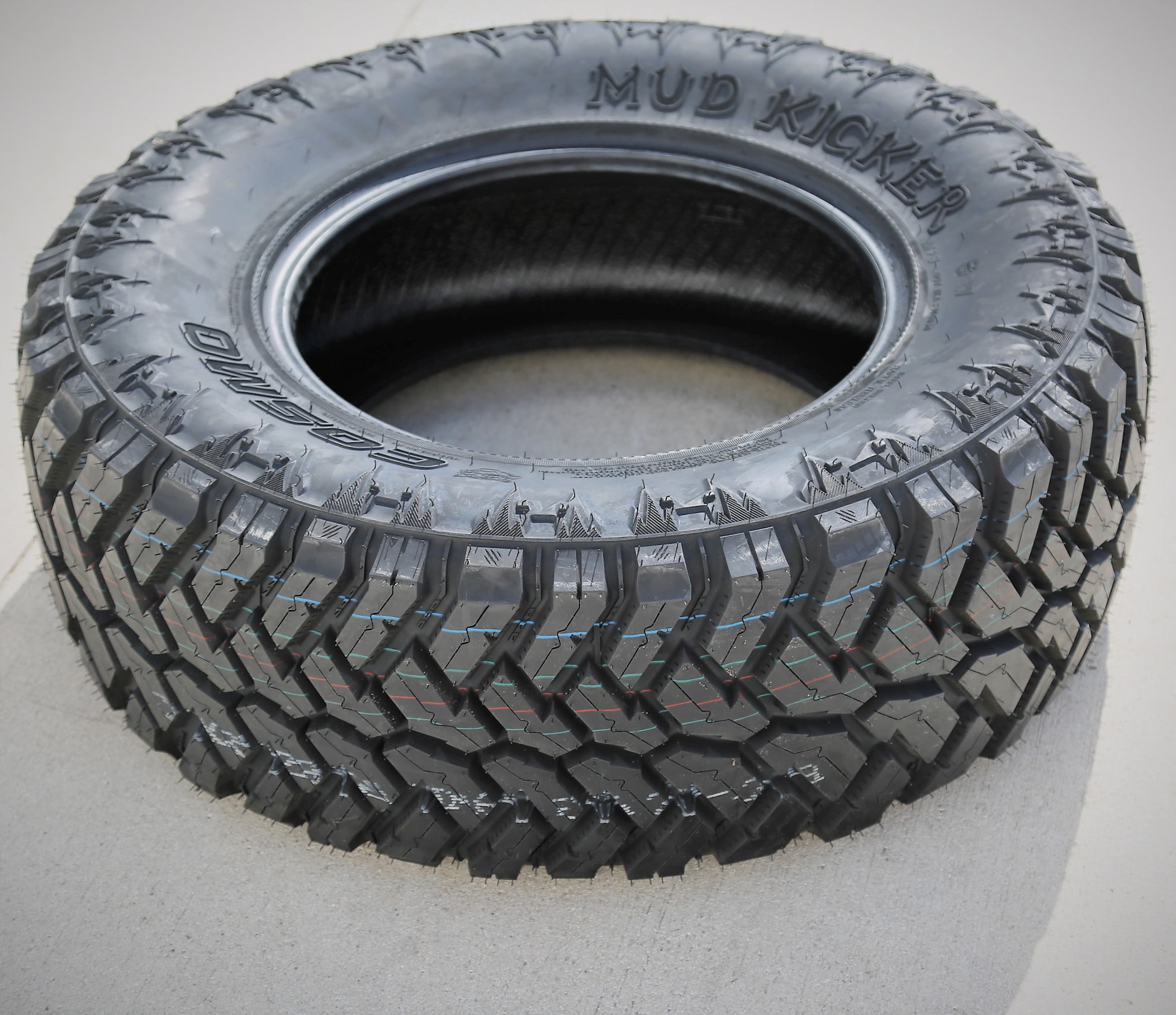 Cosmo Mud Kicker 255/75R17 111/108S C 6 Ply m/t Light Truck Tire Cosmo Mud Kicker 255/75R17 111/108S C 6 Ply m/t Light Truck Tire