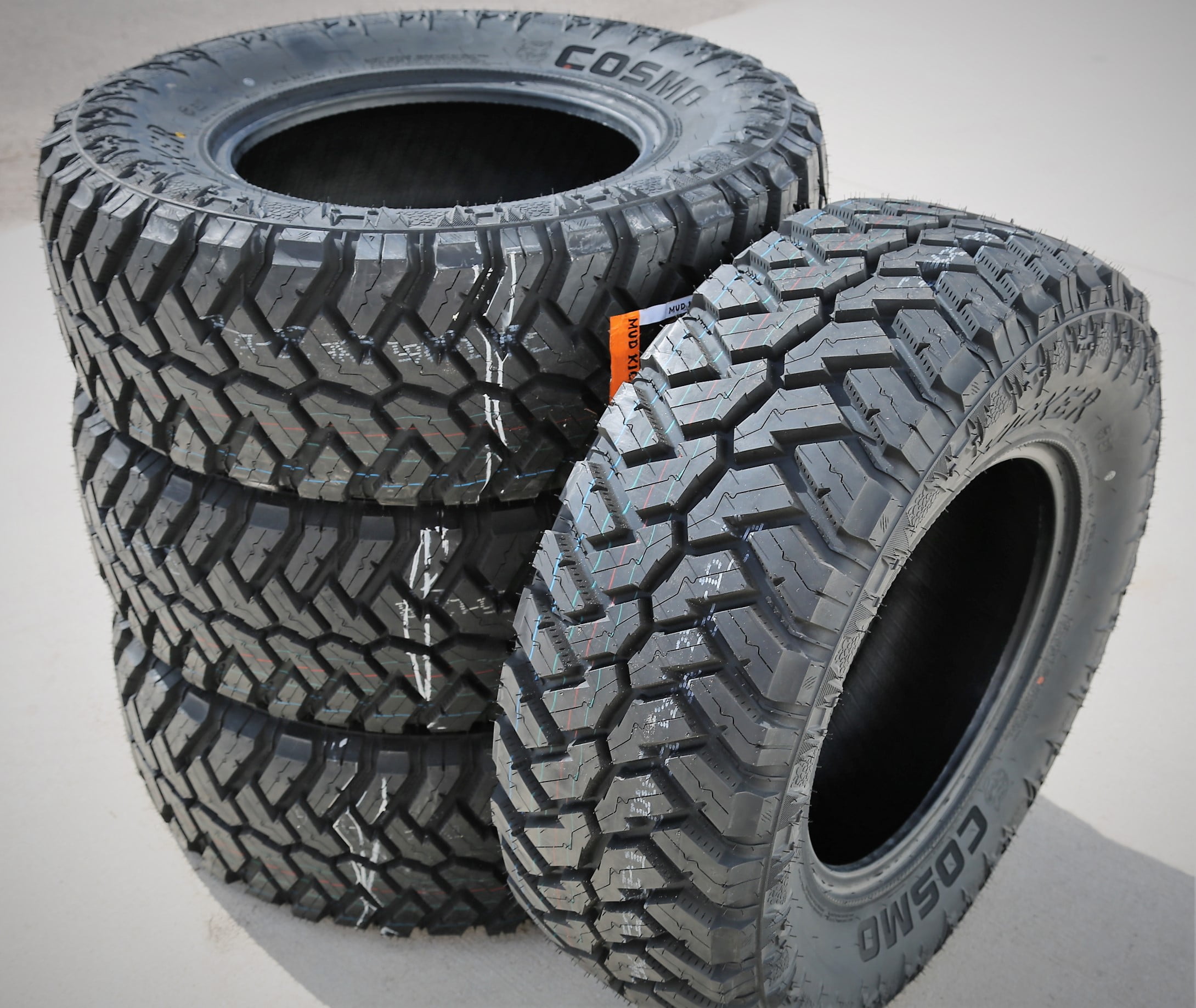 Cosmo Mud Kicker 255/75R17 111/108S C 6 Ply m/t Light Truck Tire Cosmo Mud Kicker 255/75R17 111/108S C 6 Ply m/t Light Truck Tire
