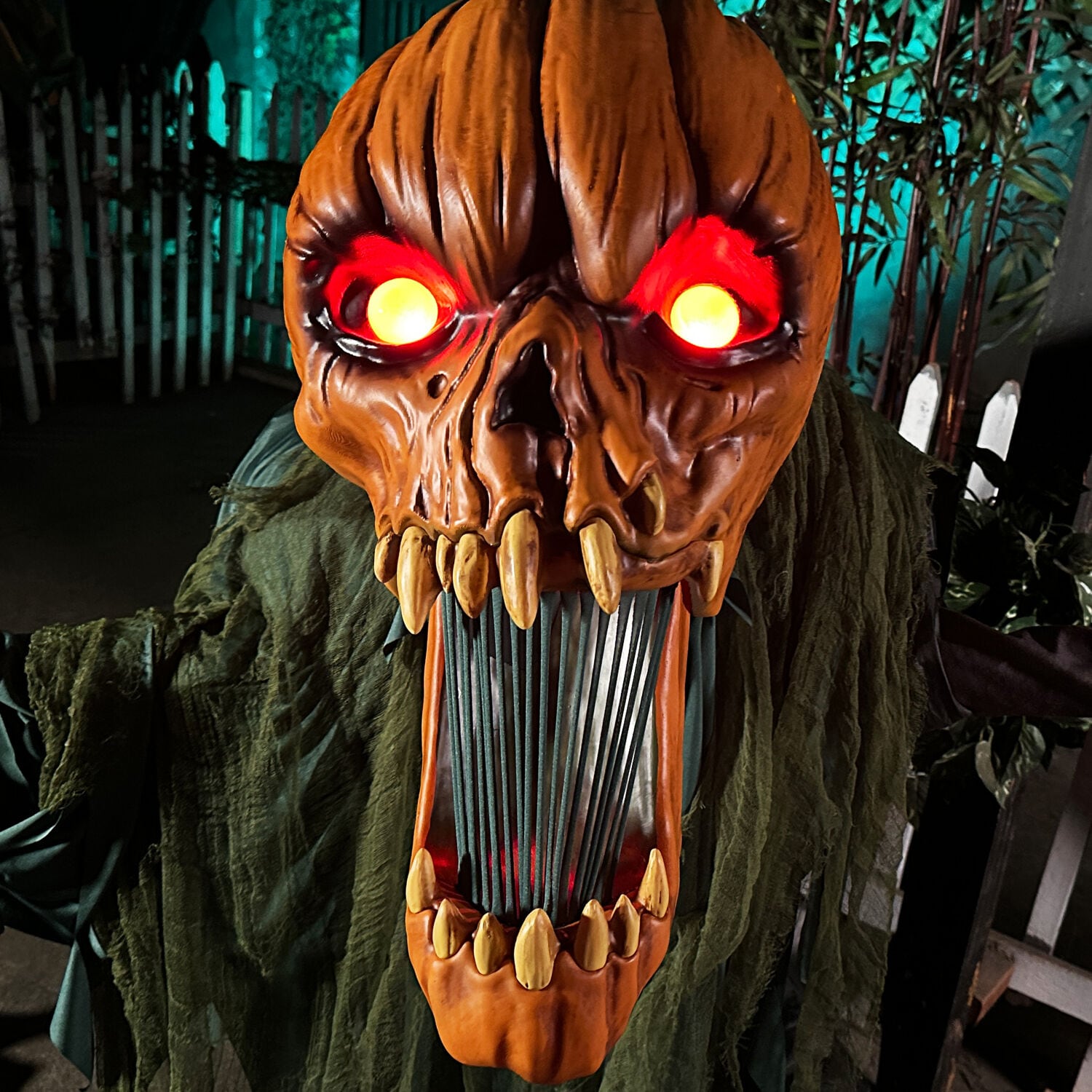 Haunted Hill Farm 4.53-ft Freestanding Motion Activated Lighted Zombie Animatronic Haunted Hill Farm 4.53-ft Freestanding Motion Activated Lighted Zombie Animatronic