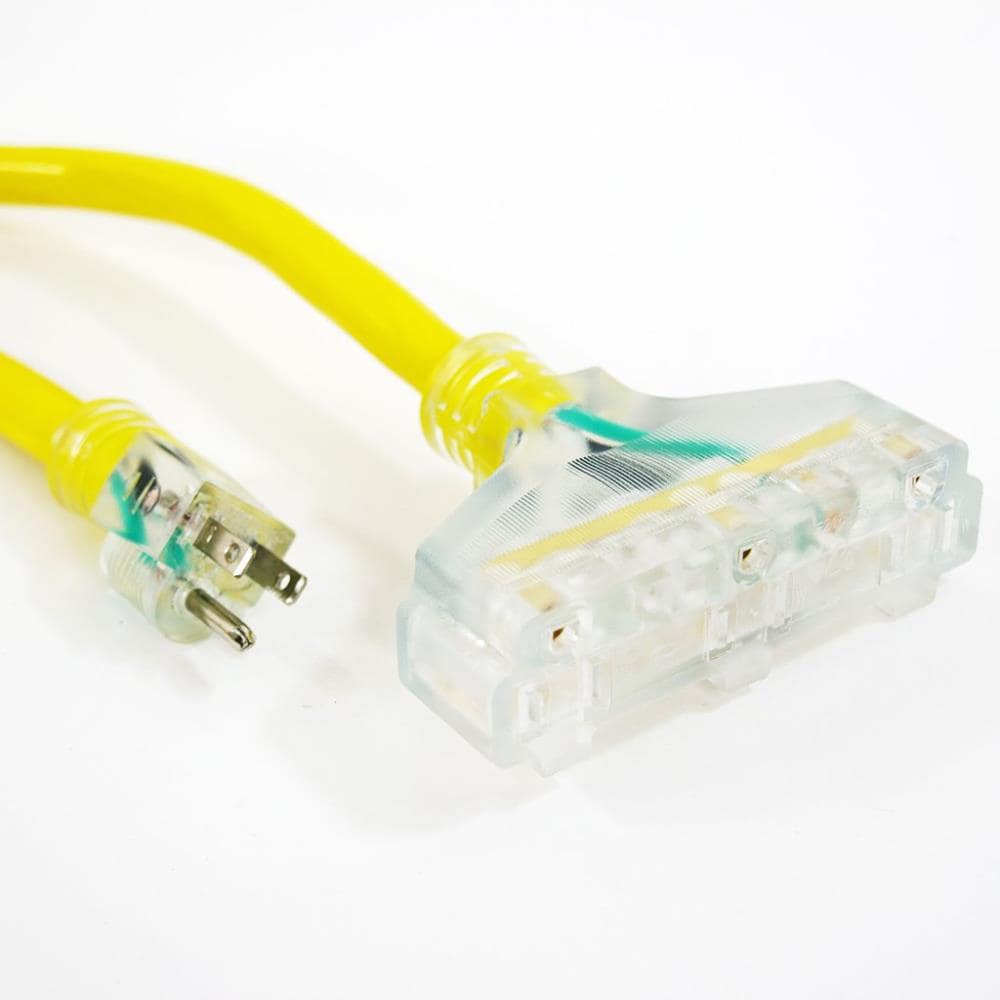 Duromax 100-ft 10 / 3 3 Prong Yellow Indoor/Outdoor Heavy Duty Lighted Extension Cord DuroMax Duromax 100-ft 10 / 3 3 Prong Yellow Indoor/Outdoor Heavy Duty Lighted Extension Cord