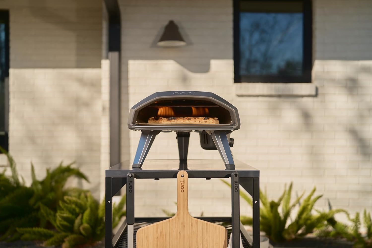 Ooni Koda 2 Gas Pizza Oven – 14" Outdoor Pizza Oven Cooks Pizza in 60 Seconds, Includes 28 mBar Regulator and Gas Hose, Propane Grill Reaches 500°C - Black Ooni Koda 2 Gas Pizza Oven – 14" Outdoor Pizza Oven Cooks Pizza in 60 Seconds, Includes 28 mBar Regulator and Gas Hose, Propane Grill Reaches 500°C - Black