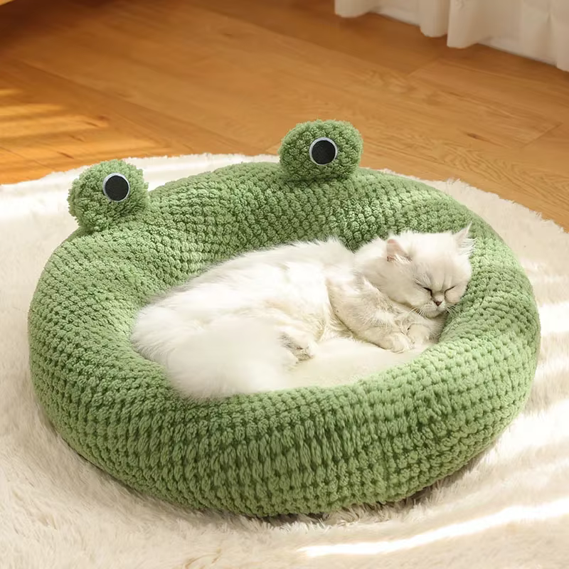New Pet Nest Winter Protect Cold, Warm Dog Den, Cat Villa, Small Frog Shape Semi-Enclosed Kitten Puppy Plush Mattress, Pet Supplies New Pet Nest Winter Protect Cold, Warm Dog Den, Cat Villa, Small Frog Shape Semi-Enclosed Kitten Puppy Plush Mattress, Pet Supplies - Image 4