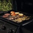 NAPOLEON Freestyle Griddles 3 -Burner Liquid propane Flat Top Grill