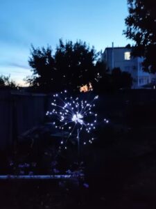 Solar-Powered Waterproof Firework Garden Lights With Remote Control & 8 Lighting Modes