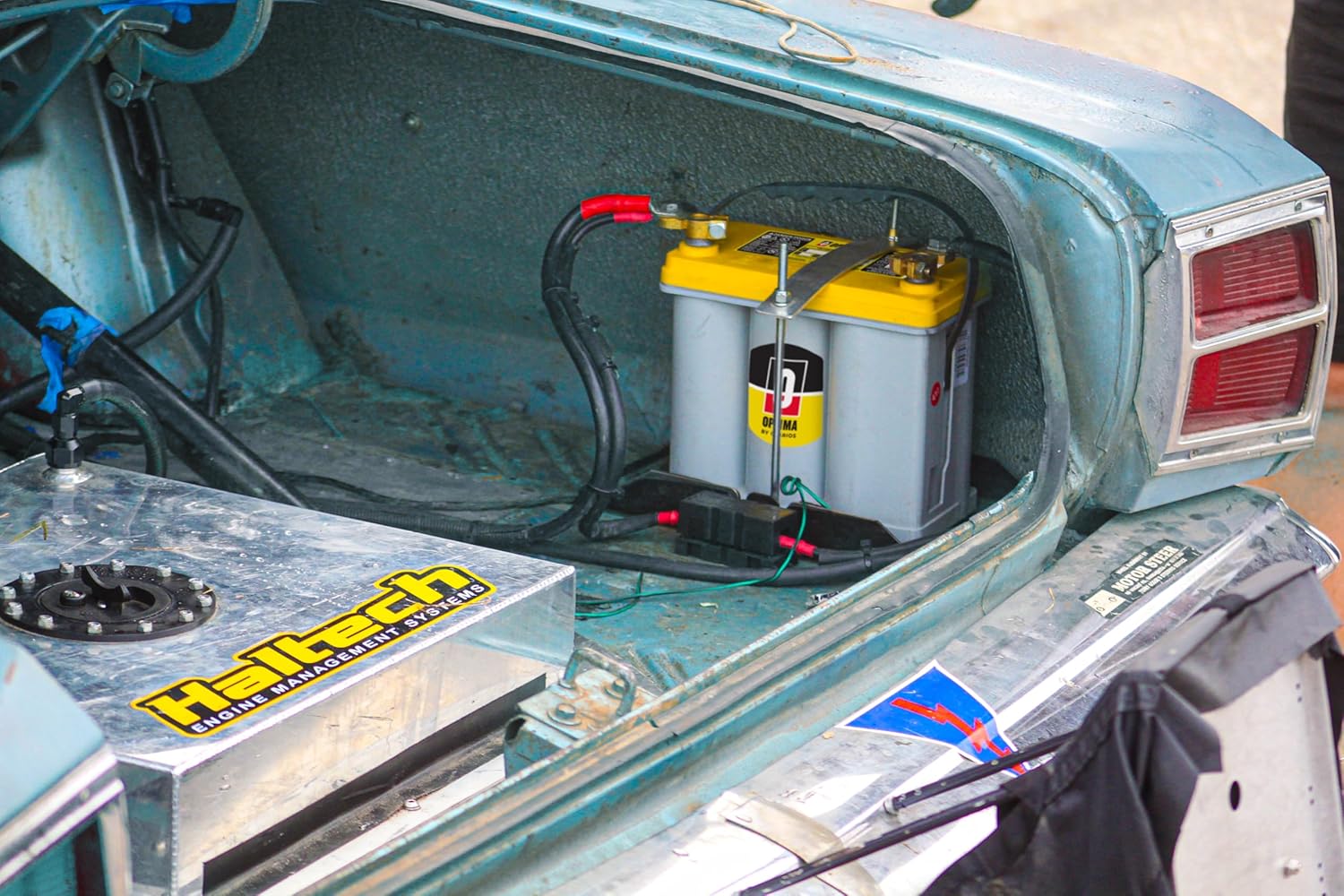 OPTIMA Batteries High Performance DS46B24R YELLOWTOP Dual Purpose Sealed AGM Car, Truck and SUV Battery, 450 CCA, Maintenance Free, Versatile Mounting, Fits Select Prius Models OPTIMA Batteries High Performance DS46B24R YELLOWTOP Dual Purpose Sealed AGM Car, Truck and SUV Battery, 450 CCA, Maintenance Free, Versatile Mounting, Fits Select Prius Models