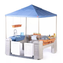 Step2 Grill & Splash Play Center
