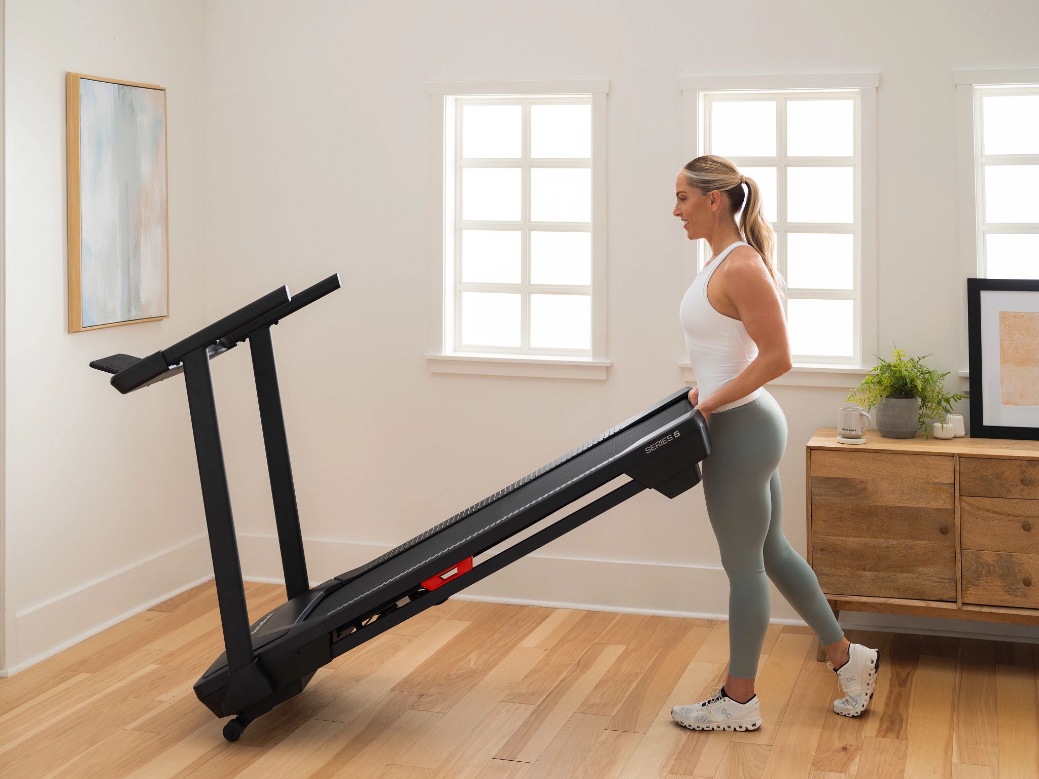 NORDICTRACK T Series 5 iFit-enabled Treadmill with Incline Adjustment NORDICTRACK T Series 5 iFit-enabled Treadmill with Incline Adjustment