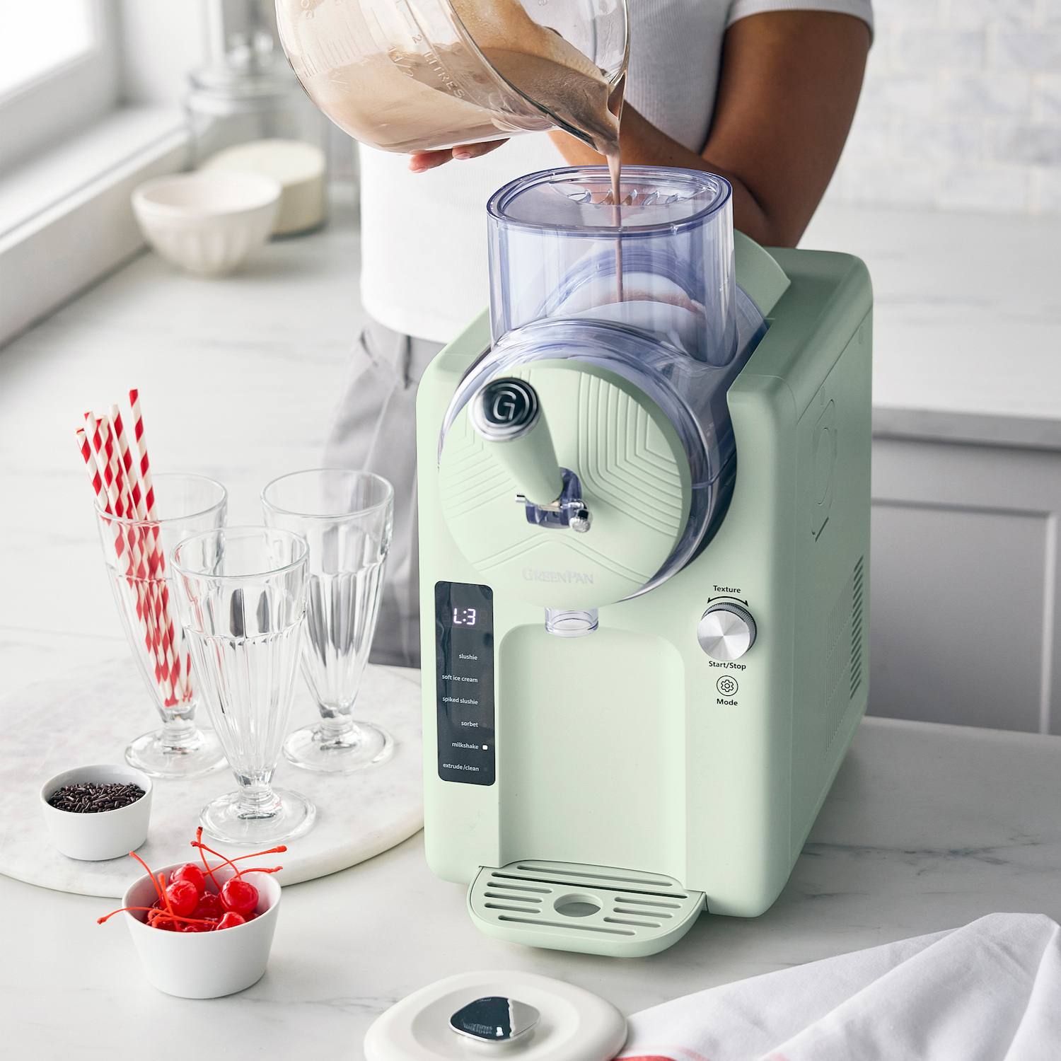 GreenPan Ice Cream & Frozen Drink Maker - Green GreenPan Ice Cream & Frozen Drink Maker - Green