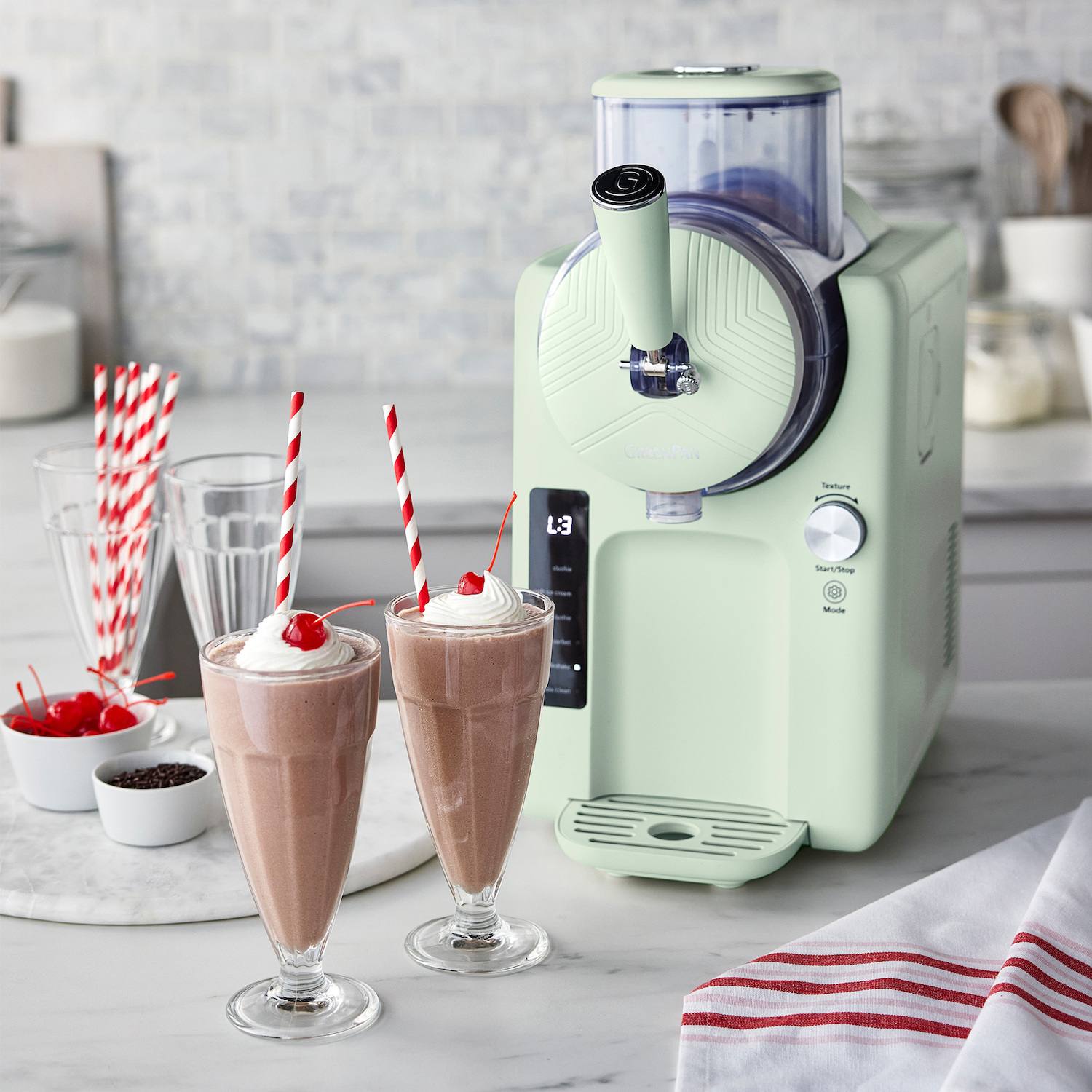 GreenPan Ice Cream & Frozen Drink Maker - Green GreenPan Ice Cream & Frozen Drink Maker - Green