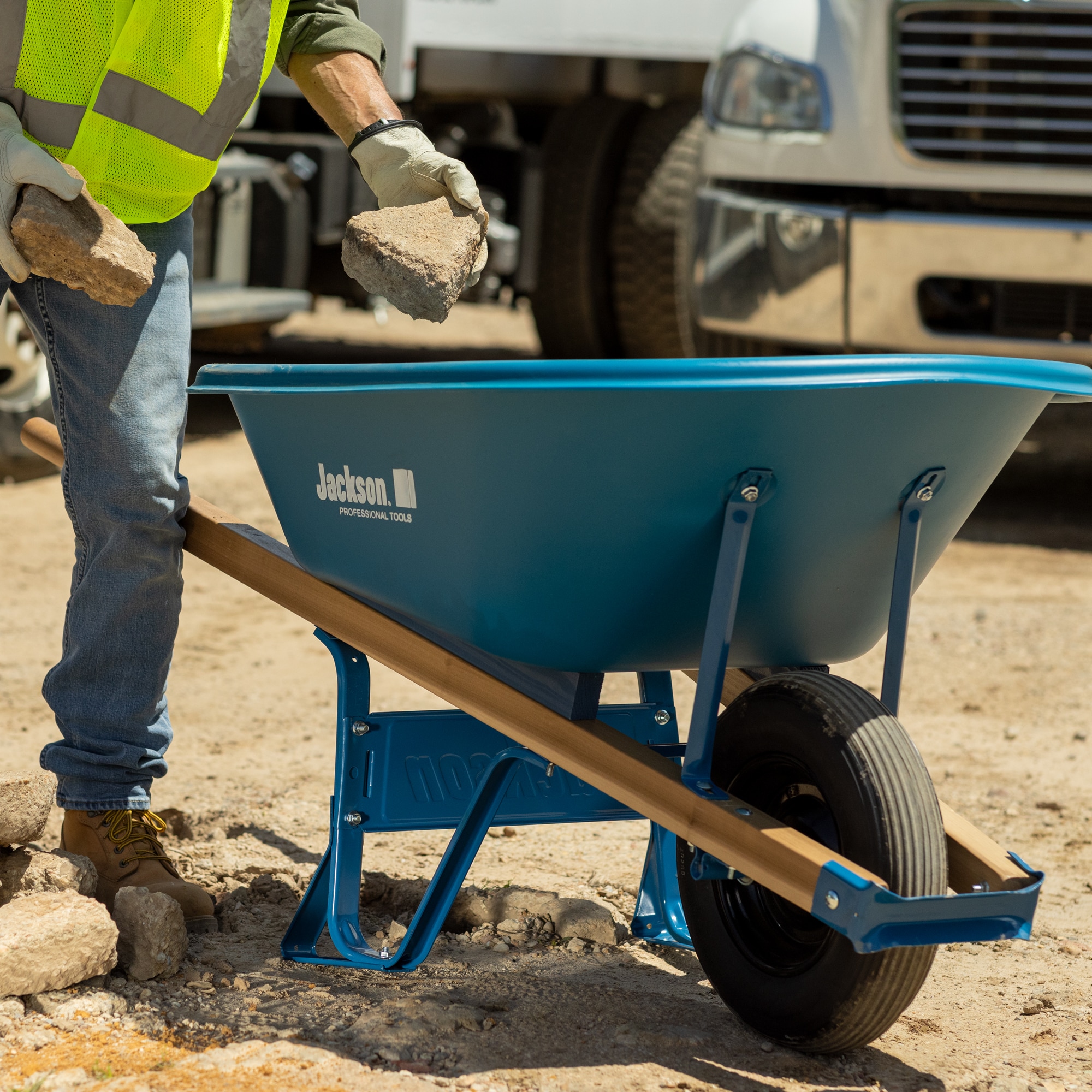 Jackson 5.75-cu ft 1 Wheel Poly Push Wheelbarrow Flat-Free Tire Jackson 5.75-cu ft 1 Wheel Poly Push Wheelbarrow Flat-Free Tire
