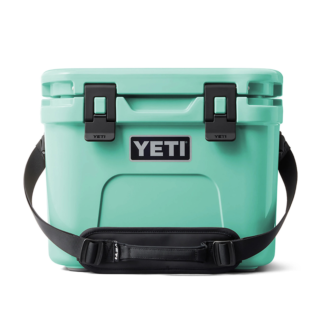 YETI Roadie 15 Hard Cooler - Seafoam YETI Roadie 15 Hard Cooler - Seafoam