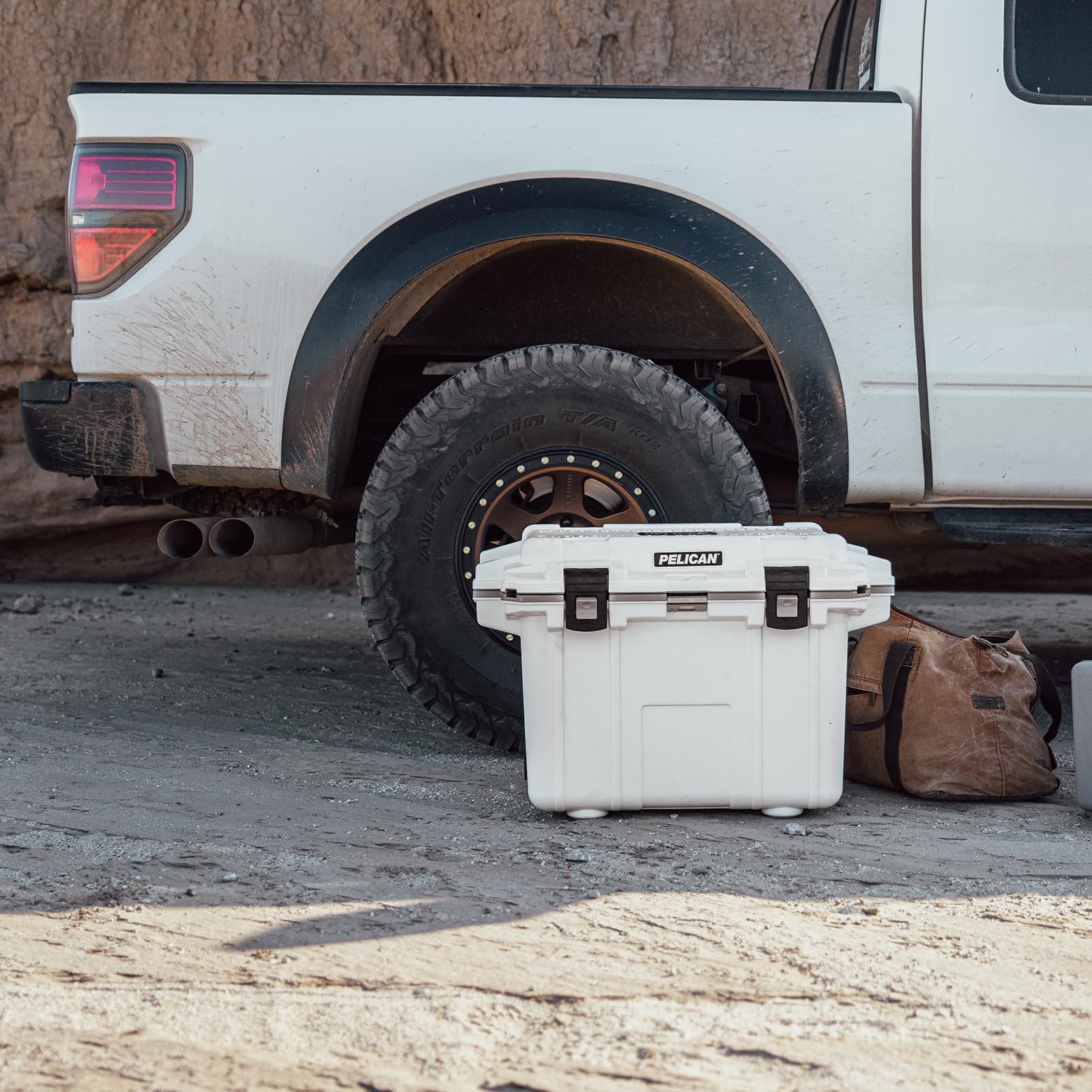 Pelican Elite 50 Quart Hard Cooler - White/Gray Pelican Elite 50 Quart Hard Cooler - White/Gray