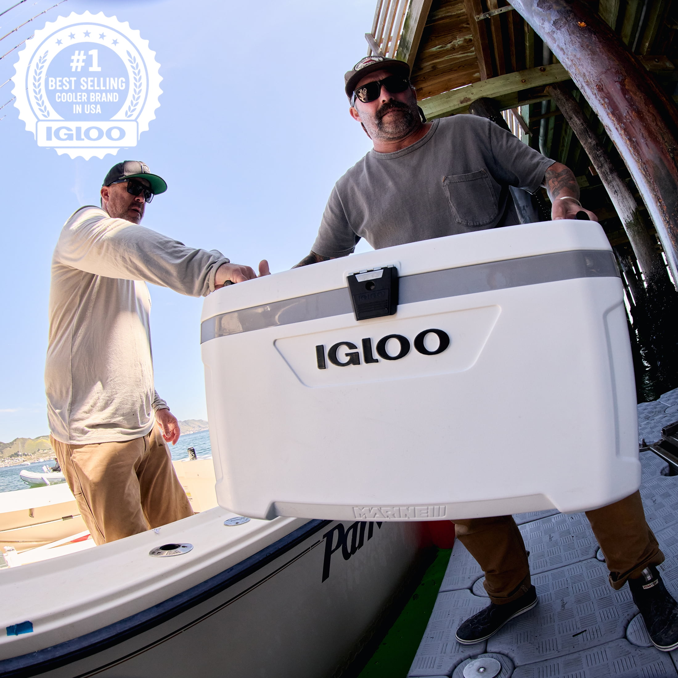 Igloo 70 Qt Latitude Marine Ultra, White and Moonscape Igloo 70 Qt Latitude Marine Ultra, White and Moonscape